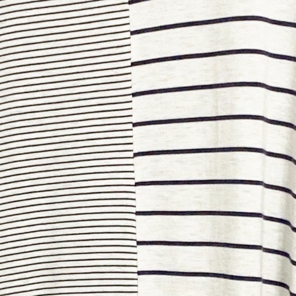 Cabi 3806 Pivot Tee Size Xsmall EUC - Picture 7 of 10